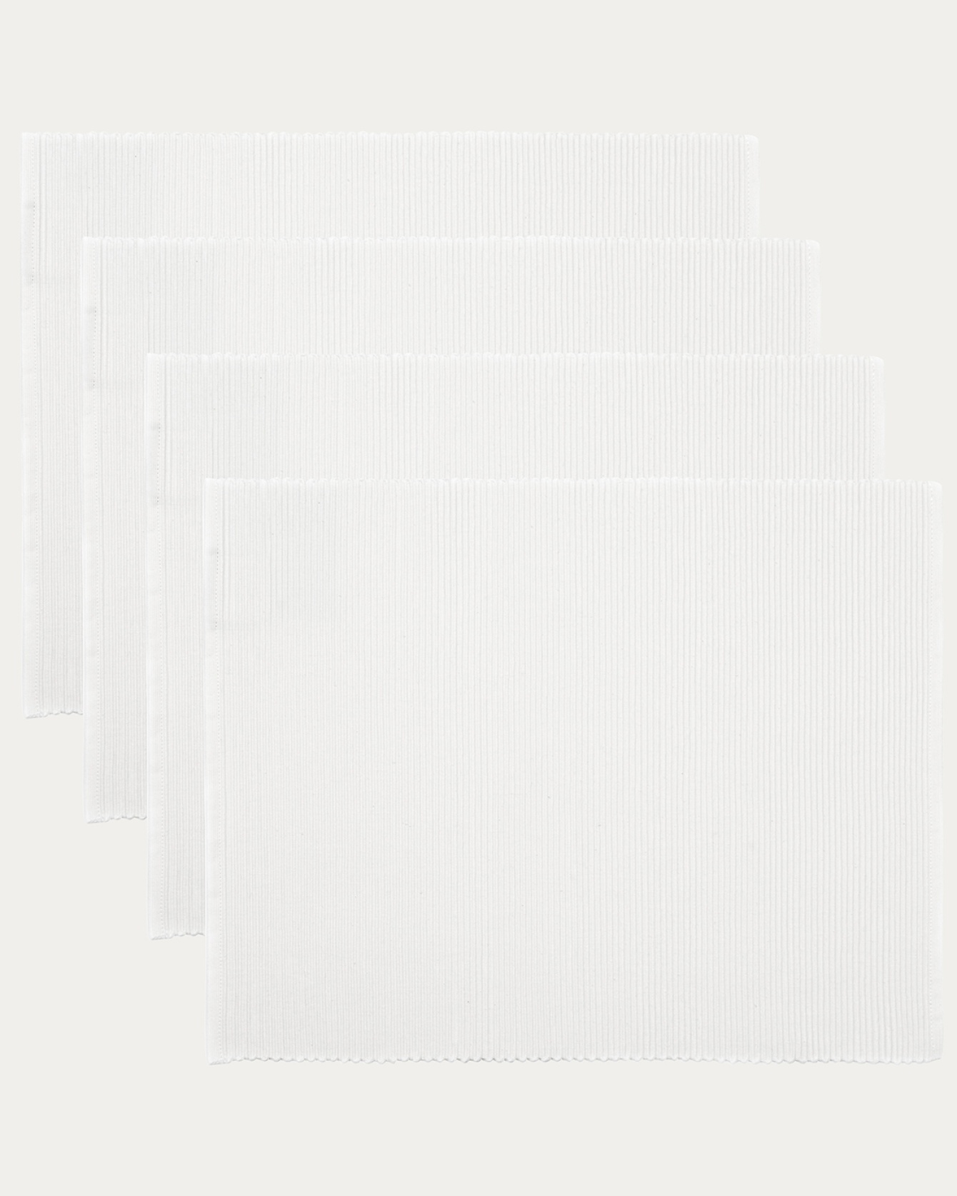 Image du produit set de table UNI blanc en coton doux de qualité côtelée de LINUM DESIGN. Taille 35 x 46 cm et vendu en lot de 4.