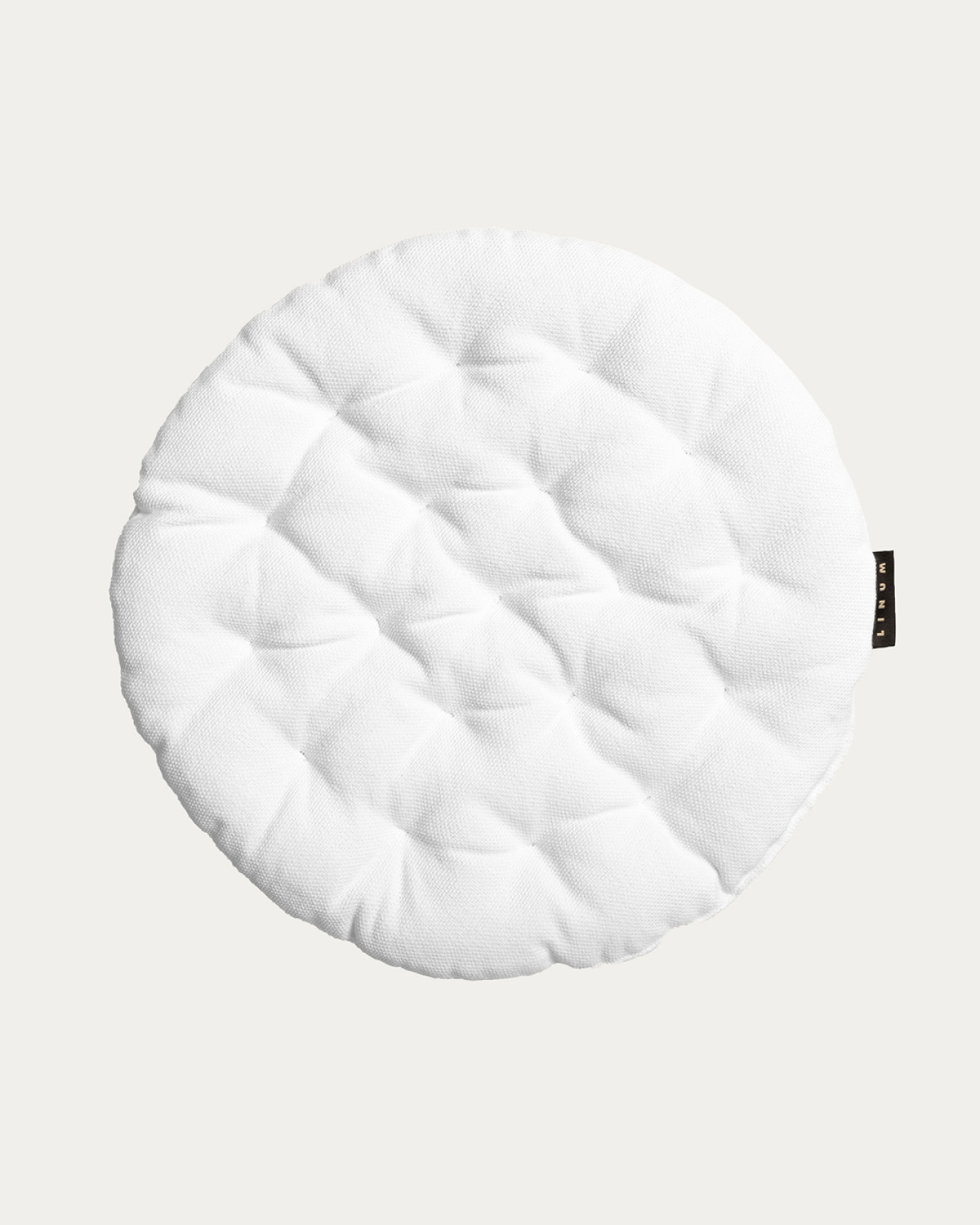 Product image white PEPPER seat cushion made of soft cotton with recycled polyester filling from LINUM DESIGN. Size ø37 cm.