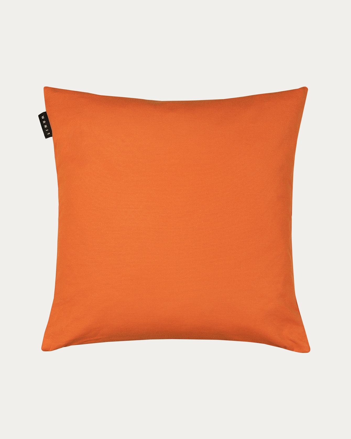Image du produit housse de coussin ANNABELL orange en coton doux de LINUM DESIGN. Taille 50 x 50 cm.