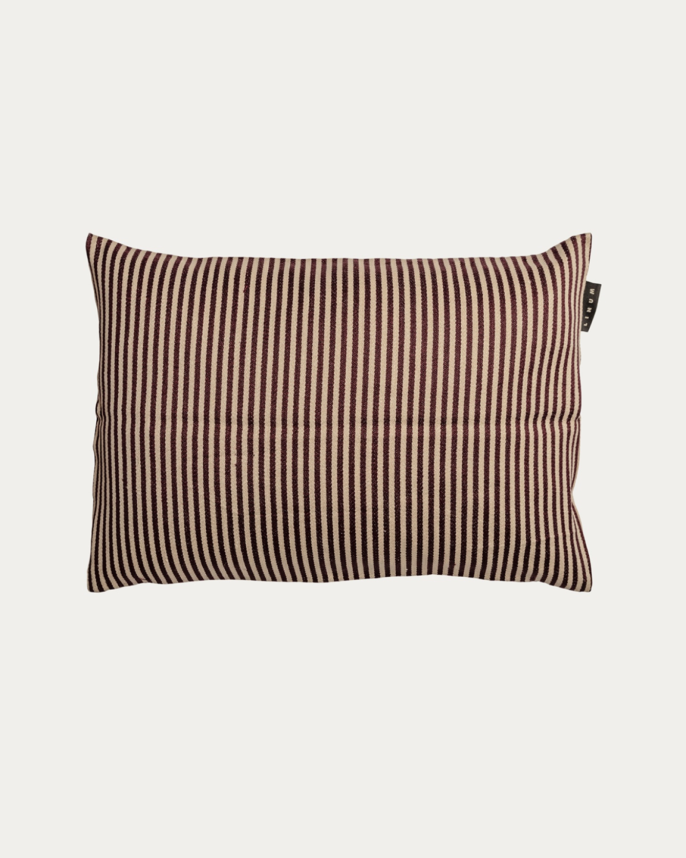 Product image dark burgundy red CALCIO cushion cover with thin stripes of 77% linen and 23% cotton from LINUM DESIGN. Size 35x50 cm.