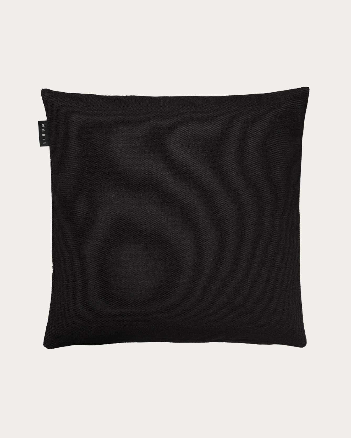 Produktbild schwarz PEPPER Kissenhülle aus weicher Baumwolle von LINUM DESIGN. Einfach zu waschen und langlebig für Generationen. Größe 50x50 cm.